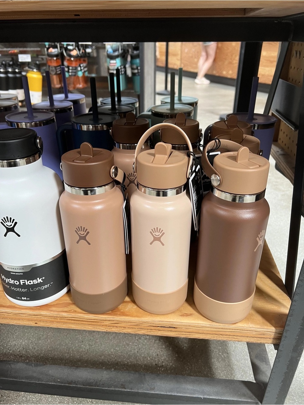 Hydro Flask 32oz Travel Bottle